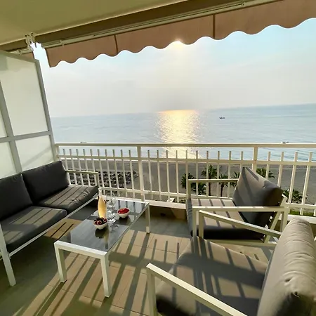 Apartment Horizonte 1 Cosy With Incredible Sea View At First Line Of