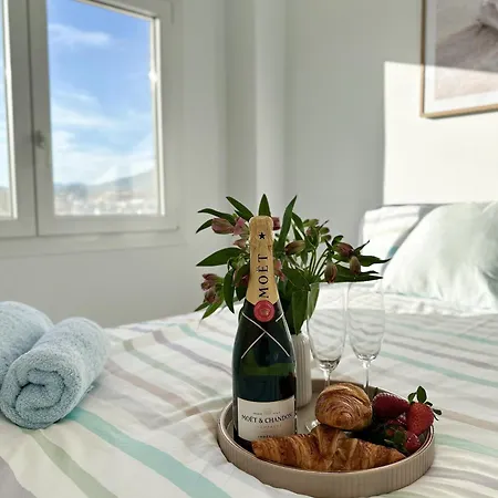 Apartment Horizonte 1 Cosy With Incredible Sea View At First Line Of Fuengirola