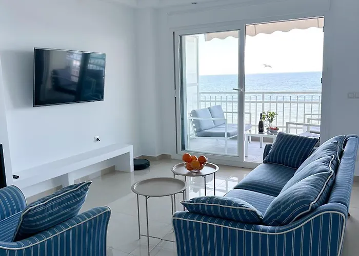 Horizonte 1 Cosy With Incredible Sea View At First Line Of Апартаменты Фуэнхирола