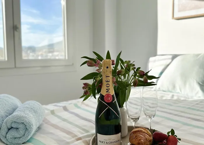 Апартаменты Horizonte 1 Cosy With Incredible Sea View At First Line Of Фуэнхирола